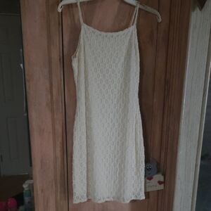 Elegant Cream Lace Dress